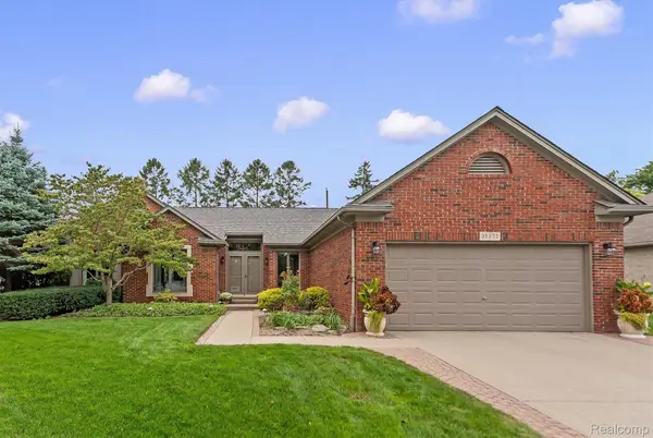 35875 Hawthorne Drive, ClintonTwp, MI 48035