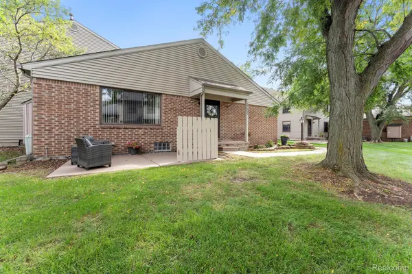 27024 Winchester Street #11, Brownstown, MI 48183