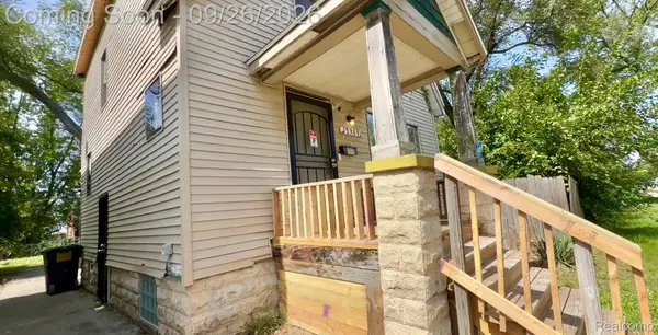 19369 Charest Street, Detroit, MI 48234
