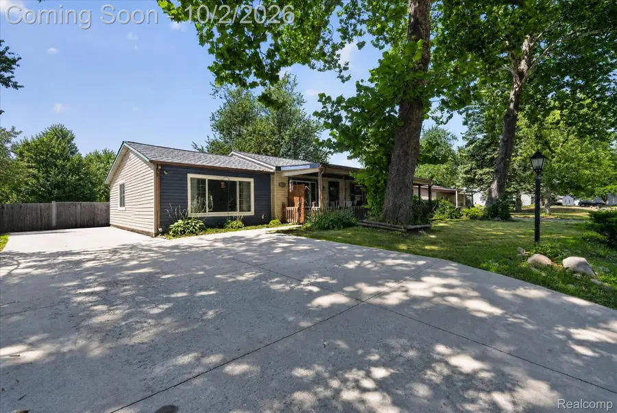 3728 Grafton Street, Orion, MI 48359 - #2