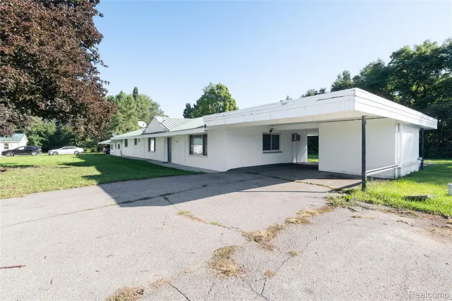 7038 Whitmore Lake Road, Whitmore Lake, MI 48189 - #2