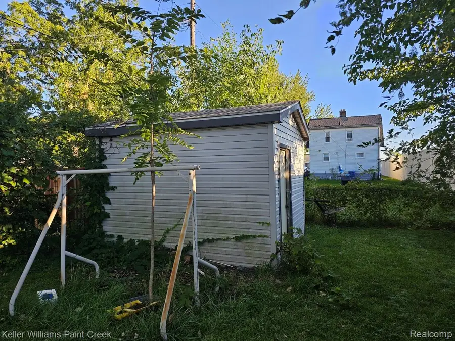 11204 Fisher Avenue, Warren, MI 48089 - #3
