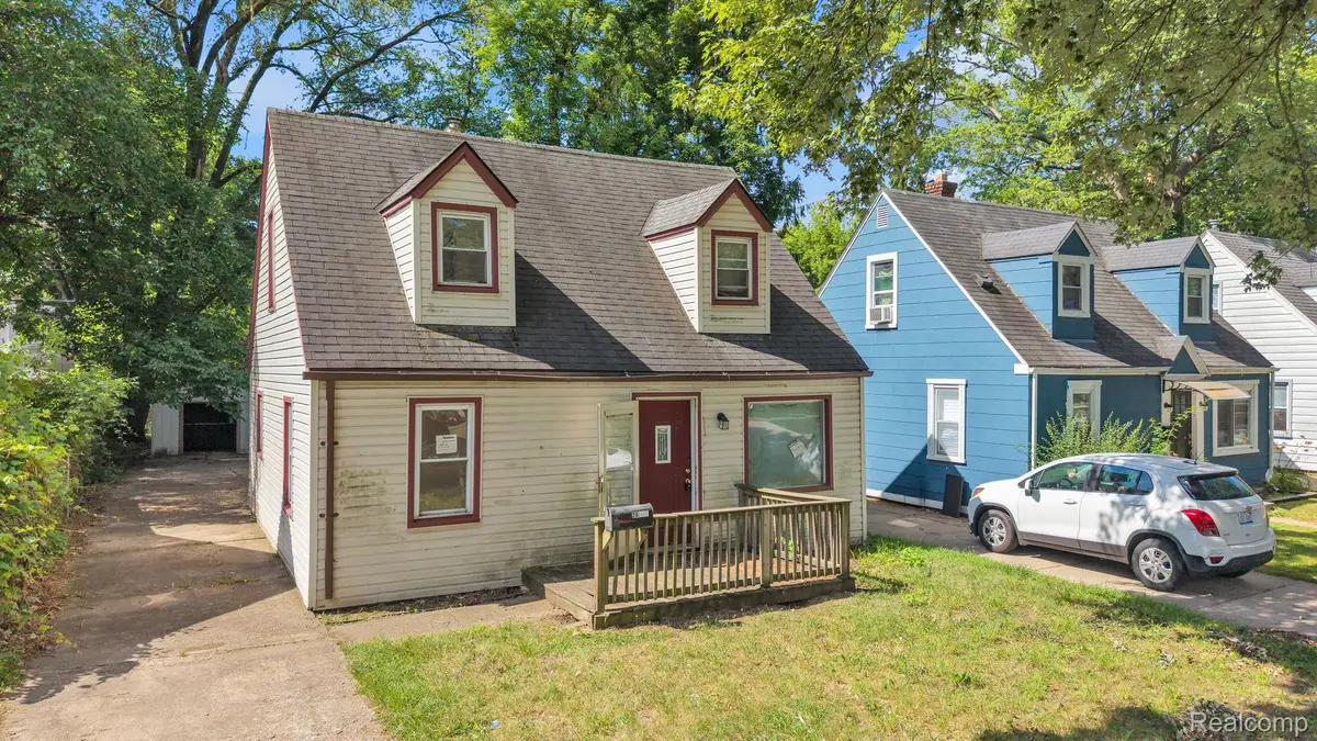 26005 Currier Street, Dearborn Heights, MI 48125 - #1