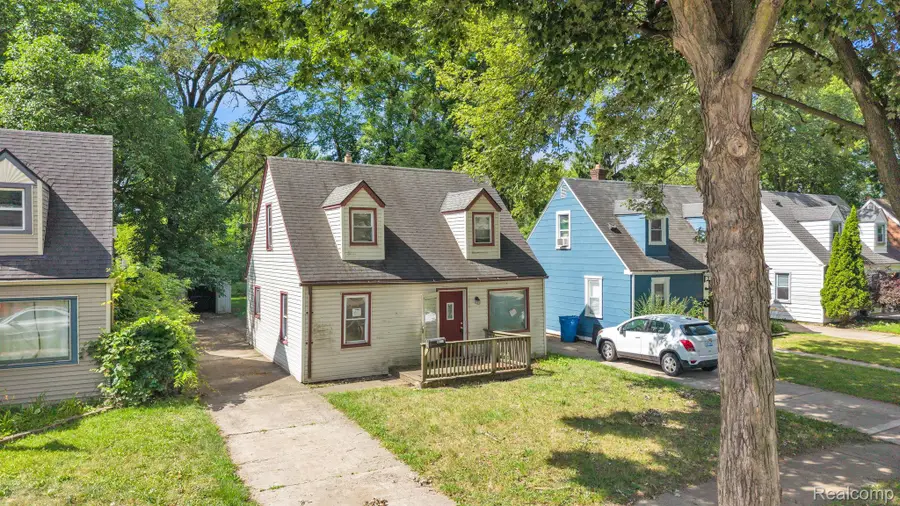 26005 Currier Street, Dearborn Heights, MI 48125 - #2