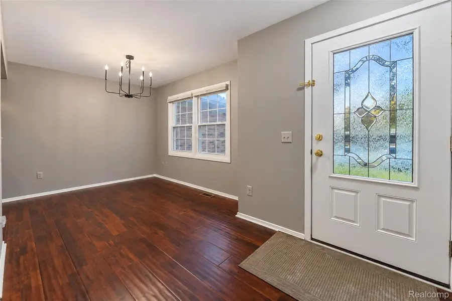 24264 Bashian Drive, Novi, MI 48375 - #2