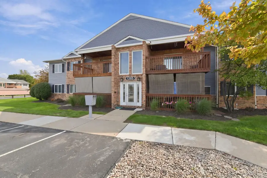 1385 Harbour Boulevard, Trenton, MI 48183 - #2