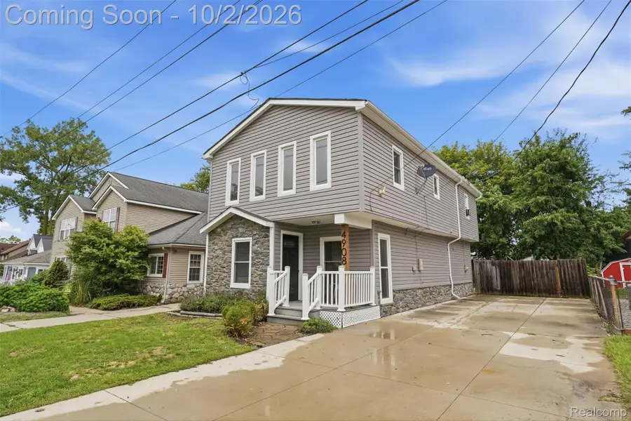 4908 Lakeview Avenue, West Bloomfield, MI 48324 - #2