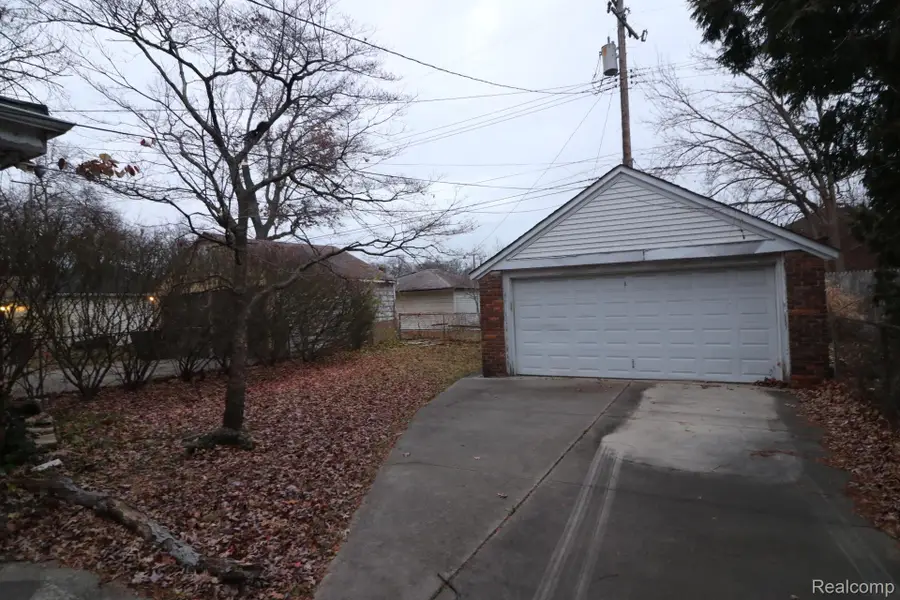 2720 Woodstock Drive, Detroit, MI 48203 - #3