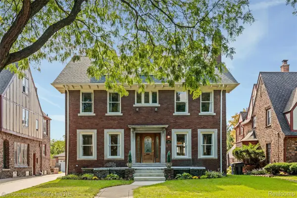 2325 W Boston Boulevard, Detroit, MI 48206