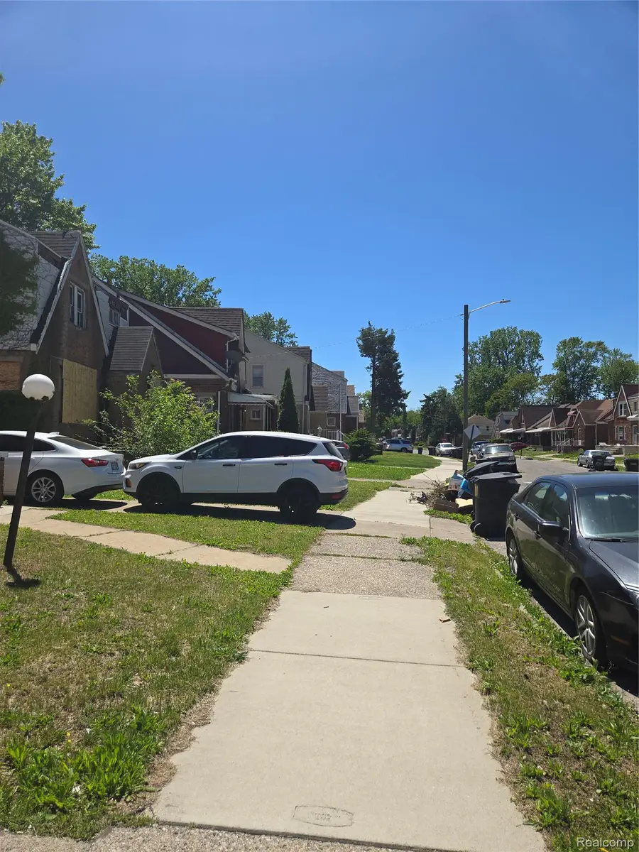 16568 Ward Avenue, Detroit, MI 48235 - #2