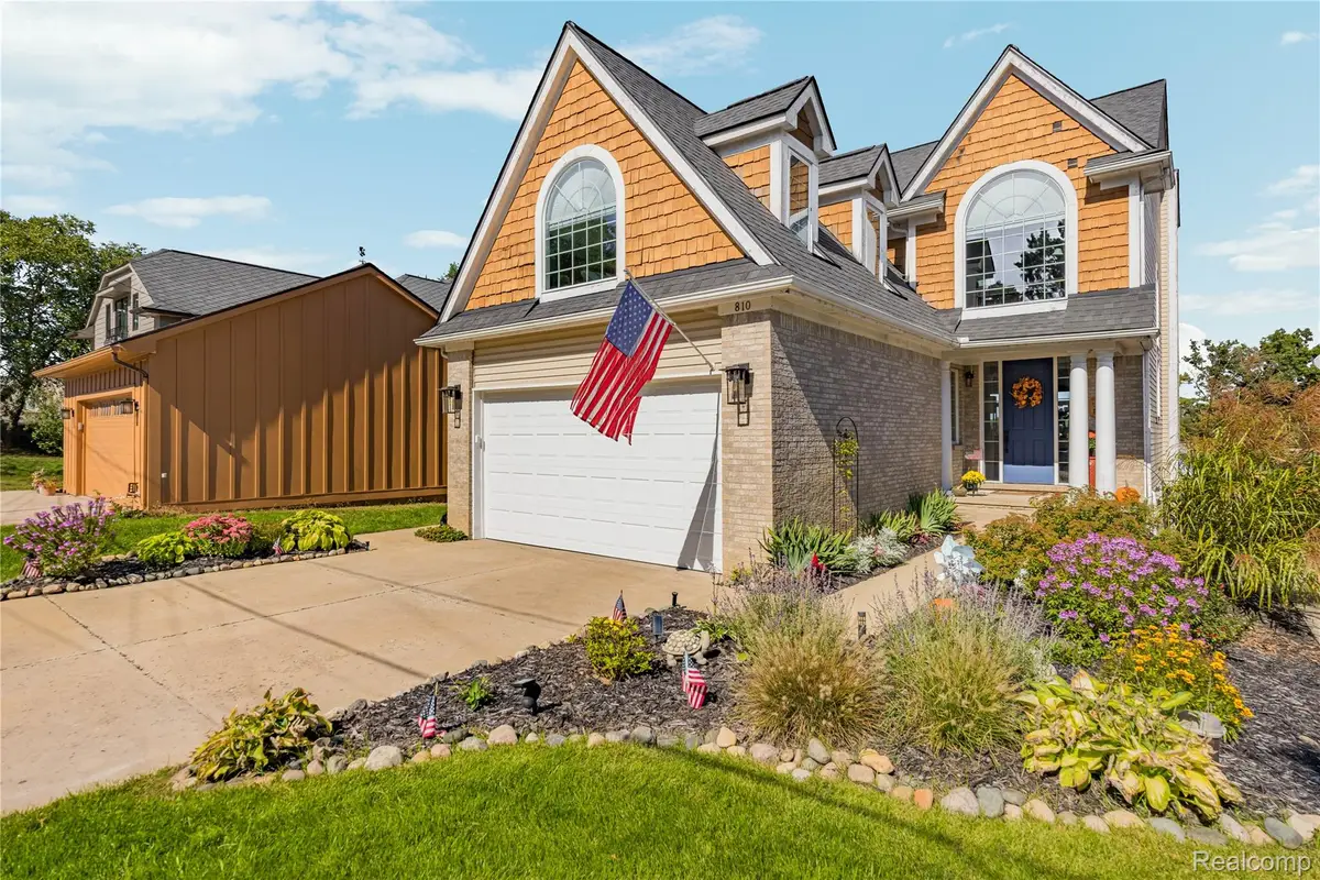 810 Wolverine Drive, Wolverine Lake, MI 48390 - #1