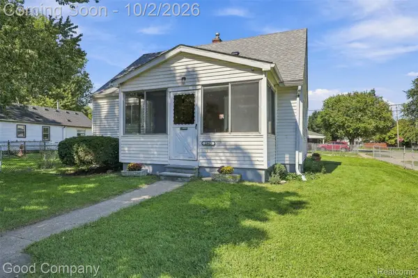 1645 E Evelyn Avenue, HazelPark, MI 48030