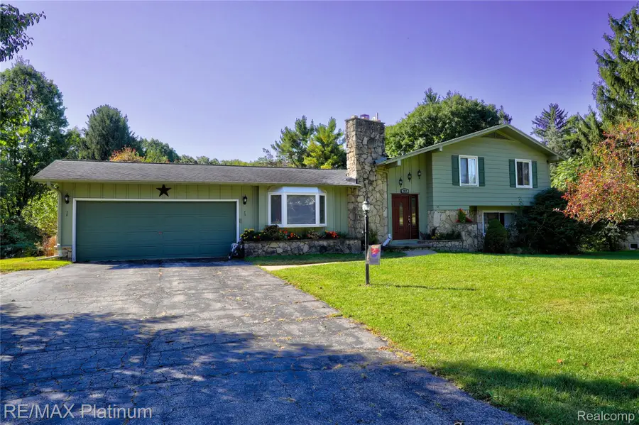 1817 S Walmont Road, Jackson, MI 49203 - #2