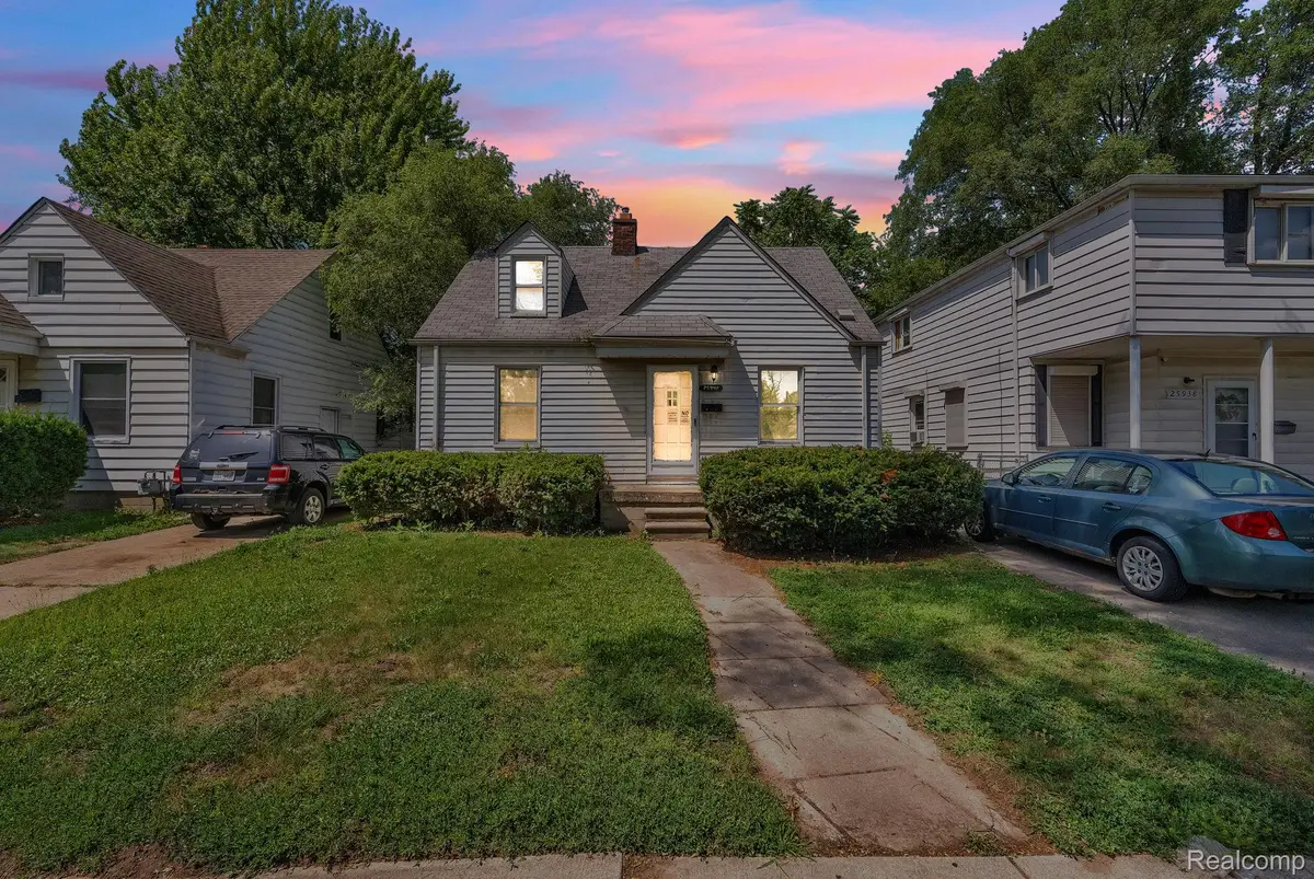 25948 Mcdonald Street, Dearborn Heights, MI 48125 - #1