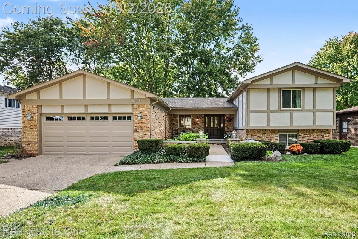 2341 Topaz Drive, Troy, MI 48085 - #1