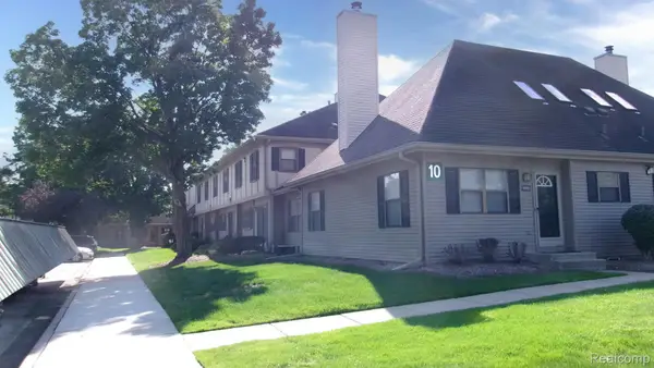 24777 Primrose Lane, Southfield, MI 48033