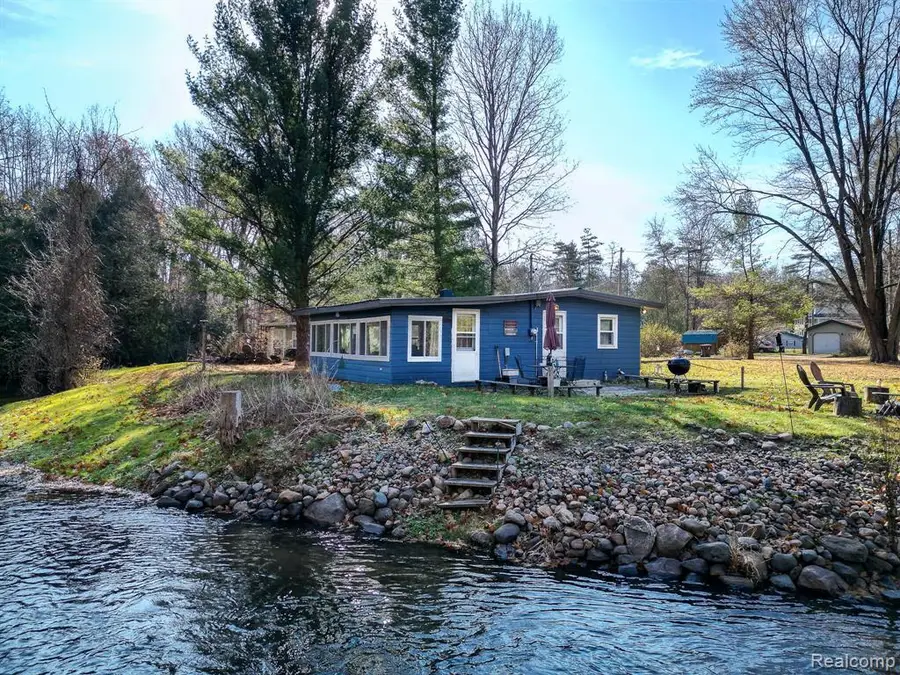 350 Deer Path Lane, Barryton, MI 49305 - #2