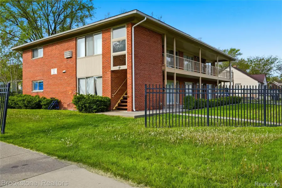 9439 Chalmers Street, Detroit, MI 48213 - #3