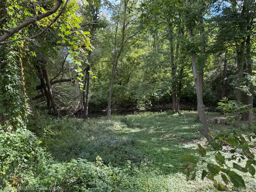 7200 Lakeshore Road, Lakeport, MI 48059 - #3