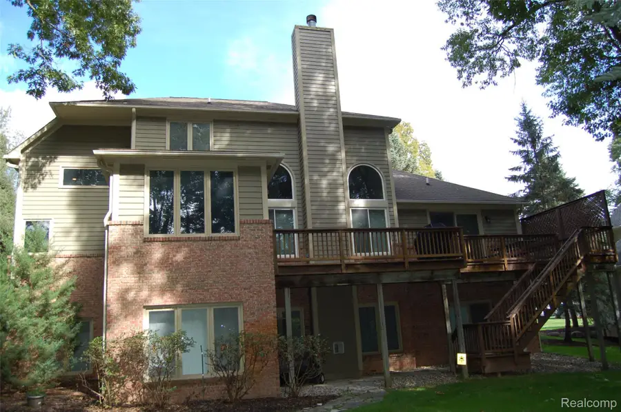 9843 Creekwood Trail, Davisburg, MI 48350 - #3