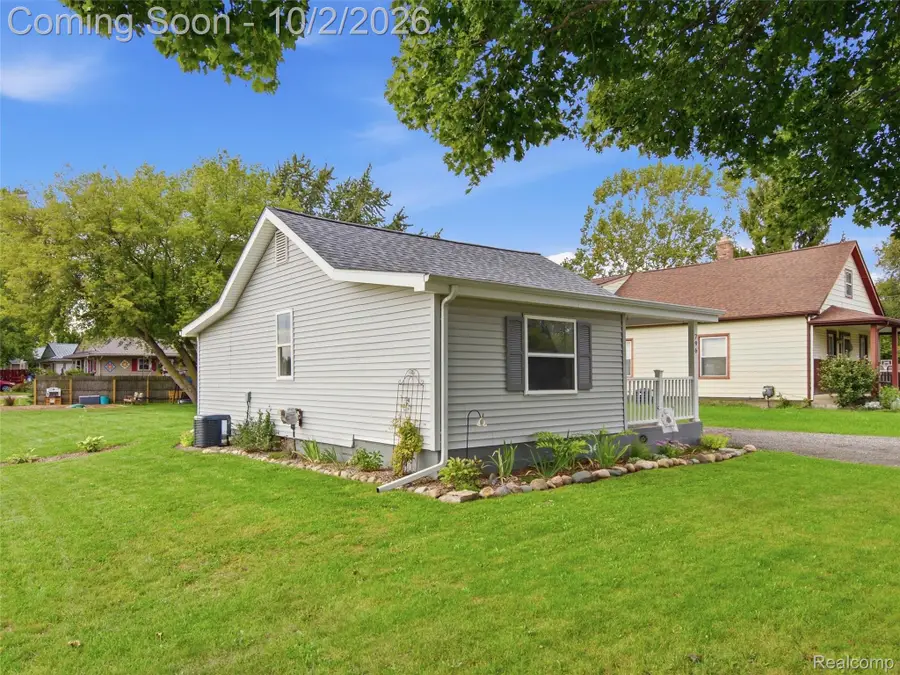 796 S Almont Avenue, Imlay City, MI 48444 - #3