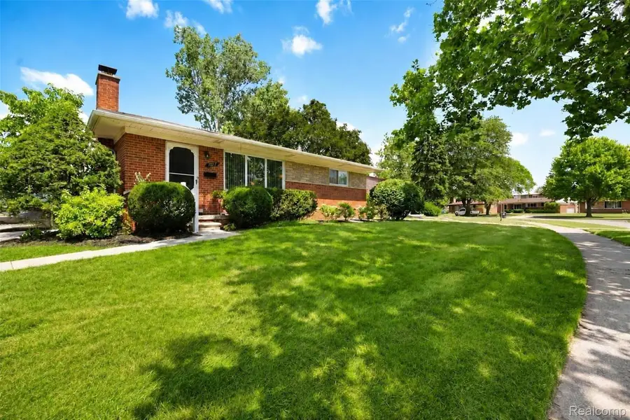 7677 Terri Drive, Westland, MI 48185 - #2