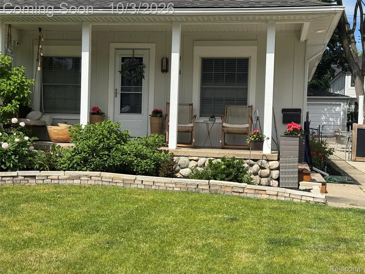 313 N Castell Avenue, Rochester, MI 48307 - #1