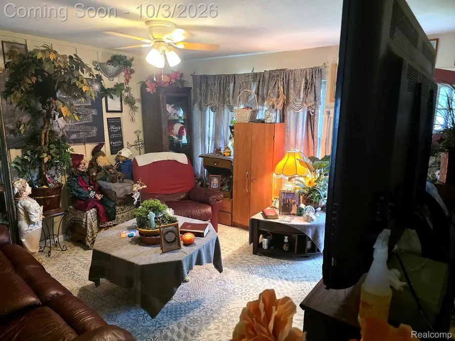 1207 Sunset Street, Monroe, MI 48162 - #3