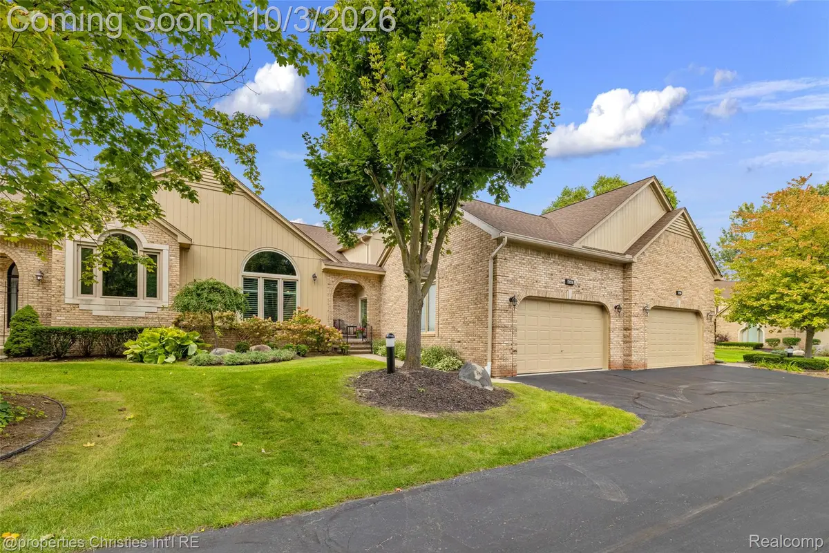 2124 Clearwood Court #712, Shelby, MI 48316 - #1