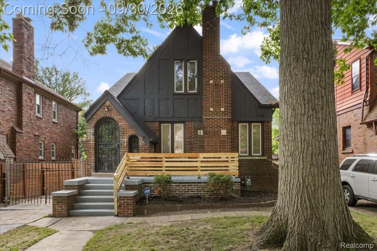 5275 Yorkshire Road, Detroit, MI 48224 - #1