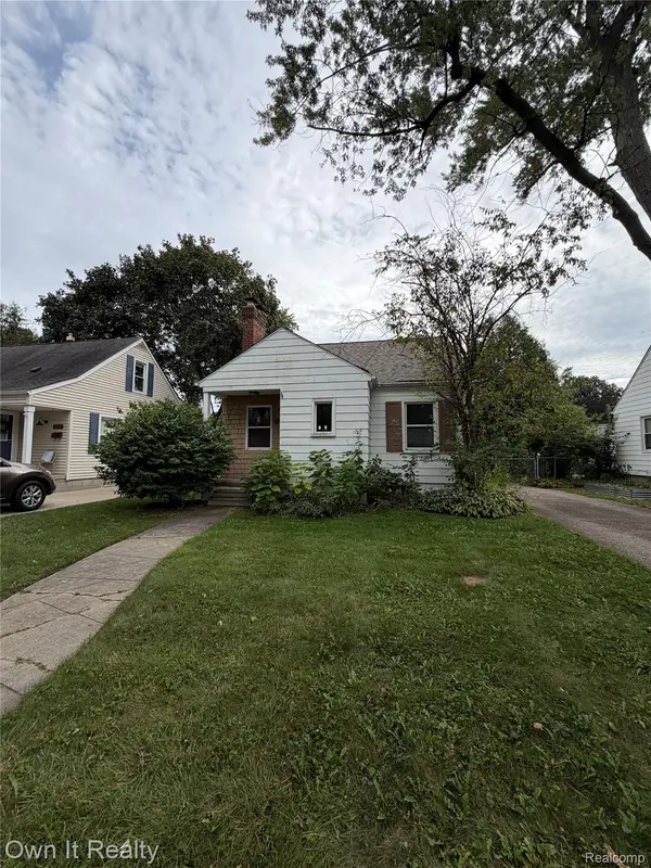 923 Orchard Grove Drive, RoyalOak, MI 48067