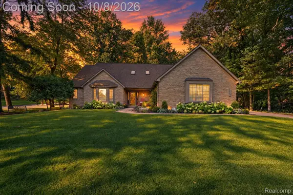 2236 Quiet Valley Trail, Brighton, MI 48114