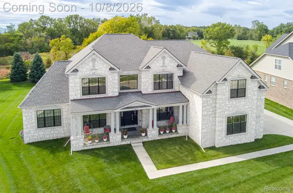51252 Silverton, Canton, MI 48187
