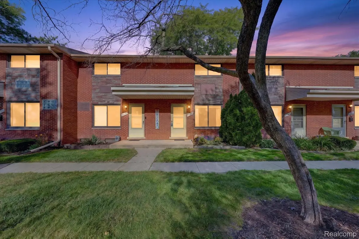 29130 Tessmer Court, Madison Heights, MI 48071 - #1
