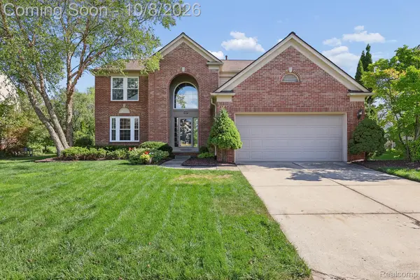 4527 Timberline Drive, Canton, MI 48188