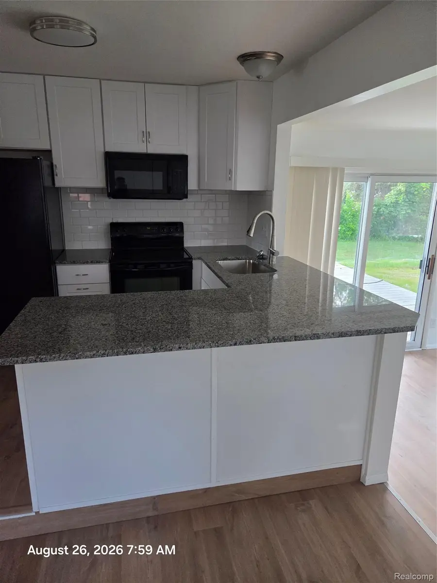 10952 Lesure, Sterling Heights, MI 48035 - #3