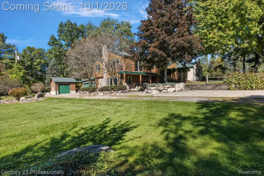 8380 Pine Knob Road, Clarkston, MI 48348 - #2