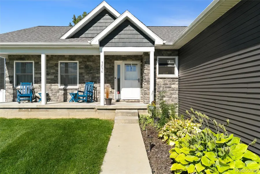 5256 Northwood Road, Grand Blanc, MI 48439 - #2