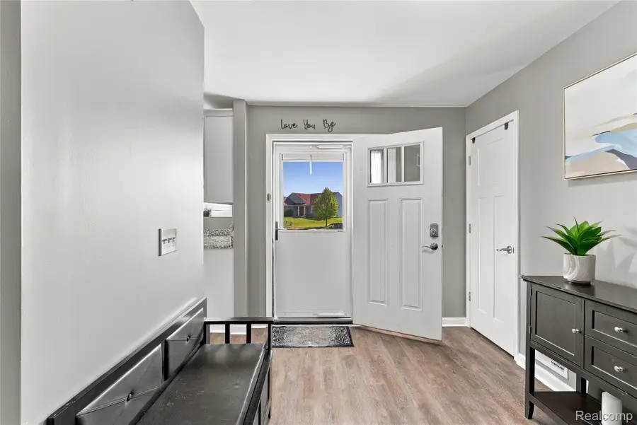 5256 Northwood Road, Grand Blanc, MI 48439 - #3