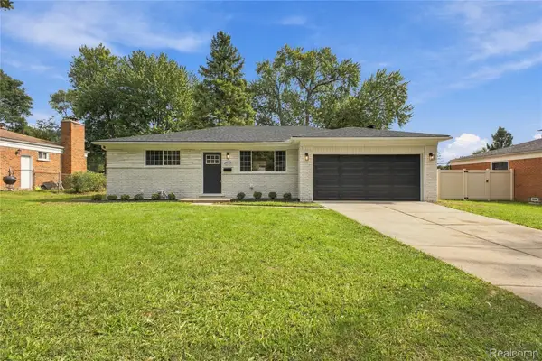 28128 Berkshire Drive, Southfield, MI 48076