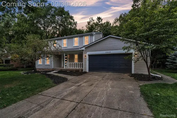 21659 Bedford Drive, Northville, MI 48167