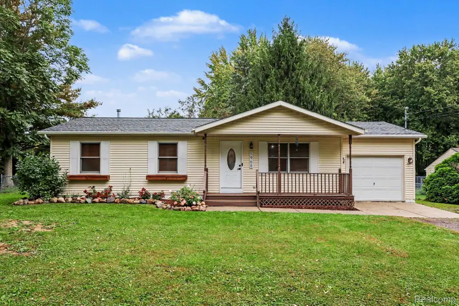 1968 W Grand River Road, Owosso, MI 48867 - #2