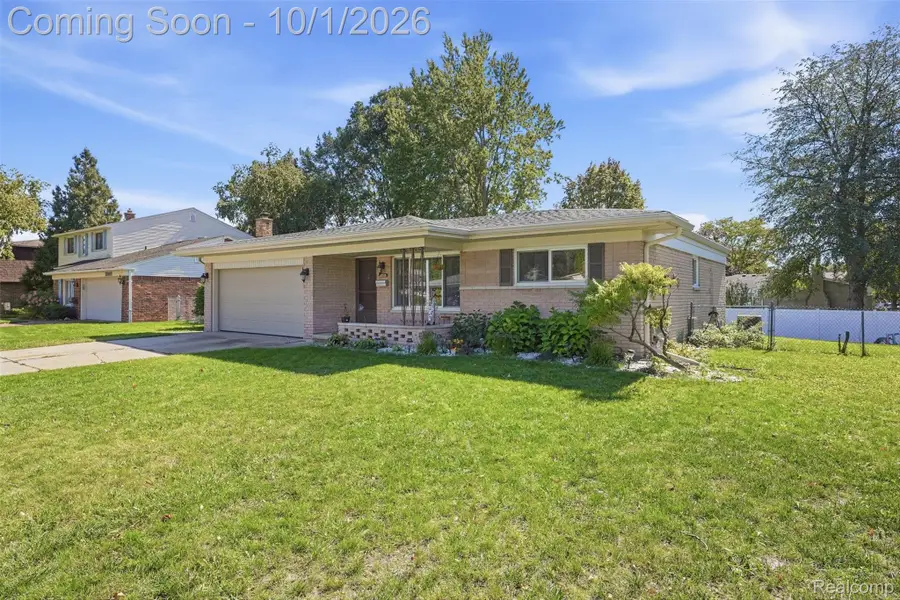 38733 Lancaster Street, Livonia, MI 48154 - #2