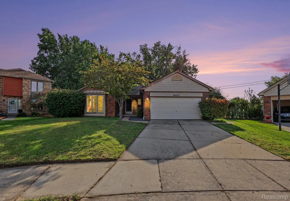 46607 Foxtail Court, Macomb, MI 48044 - #1
