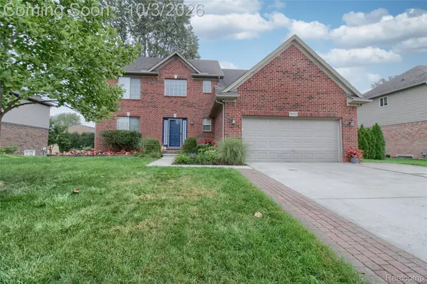 30393 Bradbury Drive, FlatRock, MI 48134
