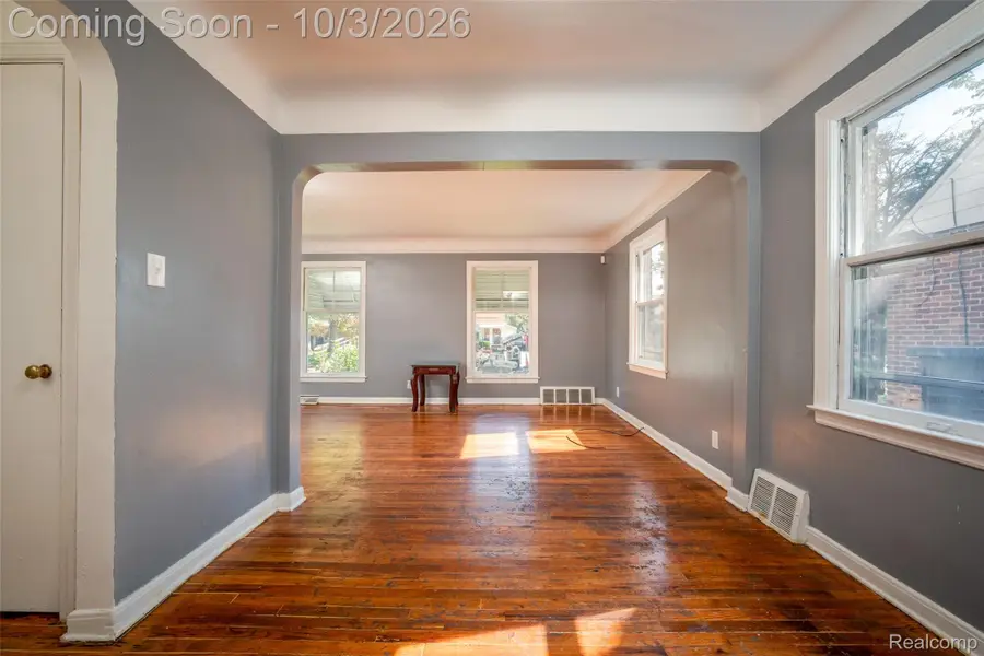19313 Winthrop Street, Detroit, MI 48235 - #3