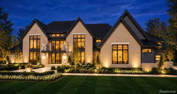 556 Barrington Court, BloomfieldHills, MI 48304