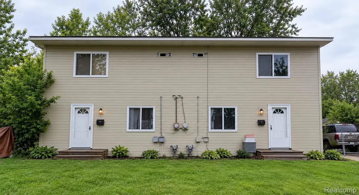 32405-32407 Oceana Court, Westland, MI 48186 - #1