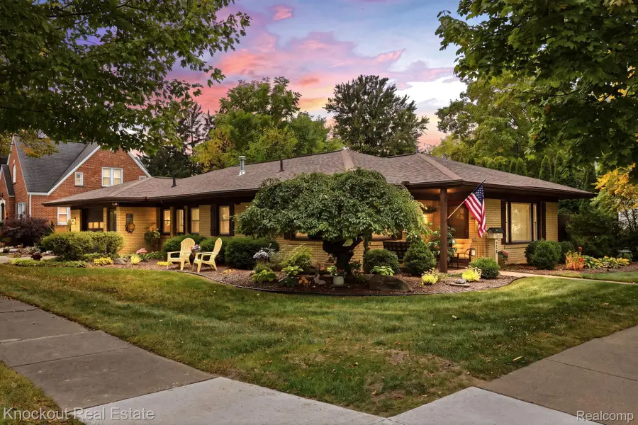235 E Genesee Street, Frankenmuth, MI 48734 - #2