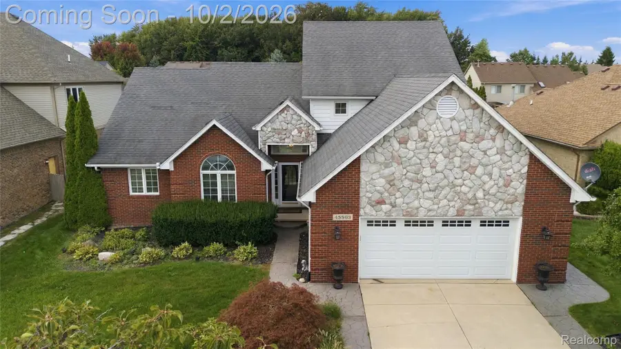 45563 Thorn Tree Lane, Macomb, MI 48044 - #3